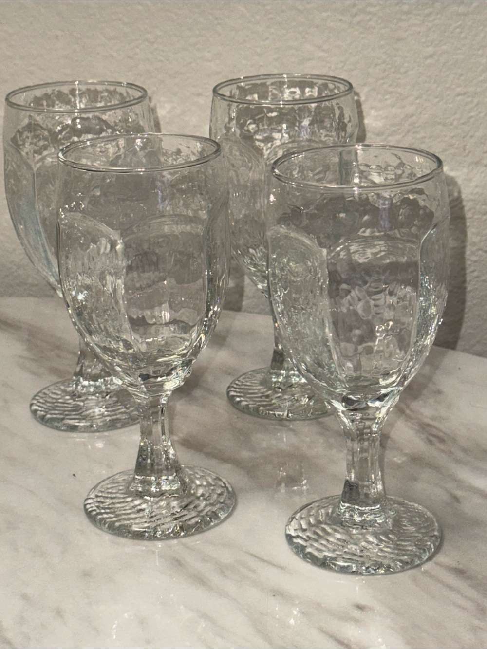 Libbey Glass Co Chivery Wine glasses set of 4